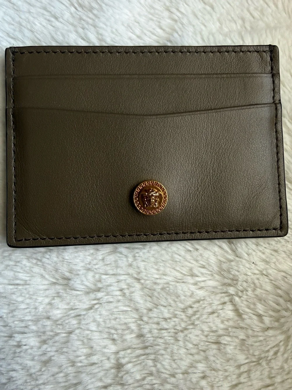 AUTHENTIC Versace Mini Medusa card holder (Full inclusion - box and dust bag)